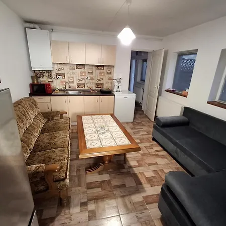 Casa Stadion * קריובה